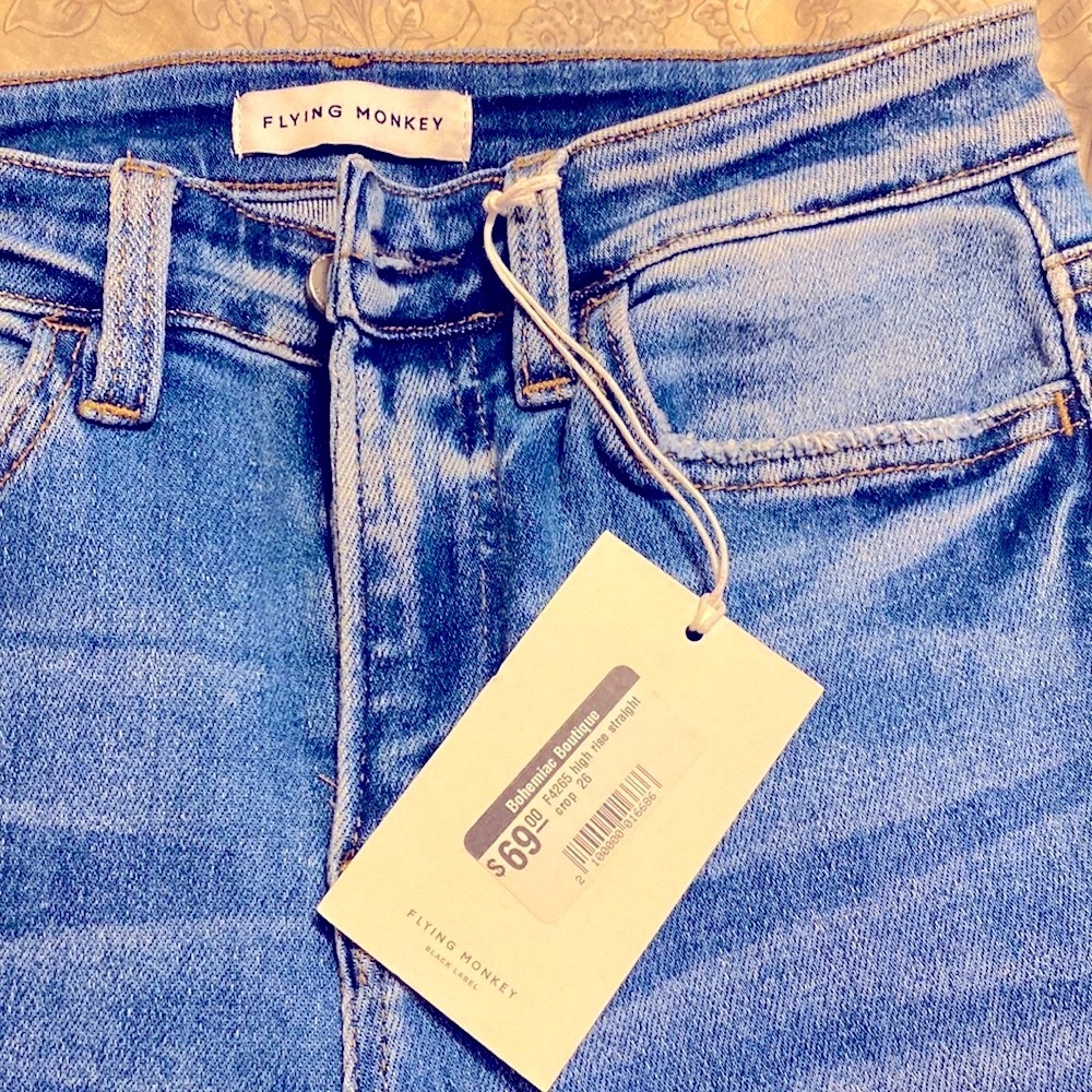 Jeans - Picture 3 of 3